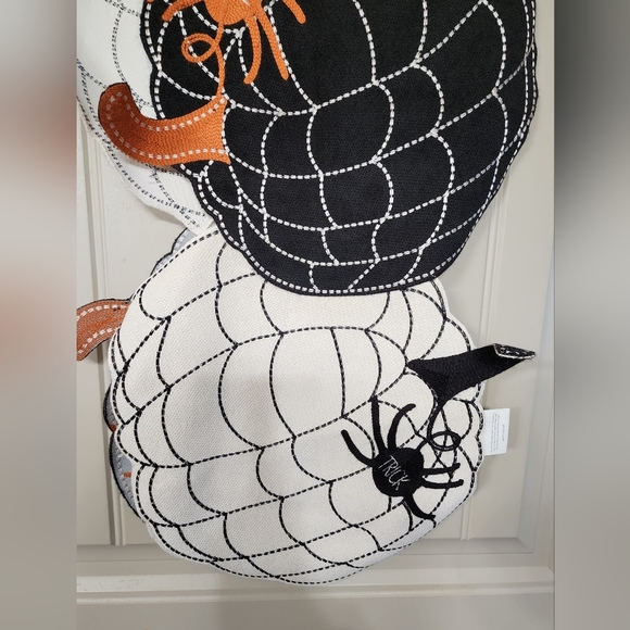 Pumpkin Table Runner with Spiders Trick or Treat 14" x 70" Halloween Table Decor - Picture 3 of 13